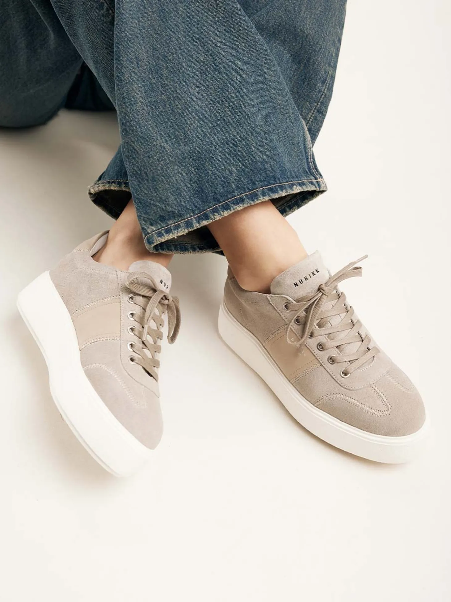Elise Wing Beige Sneakers Voor Dames