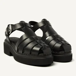 Finn Roma Zwarte Sandalen Voor Dames