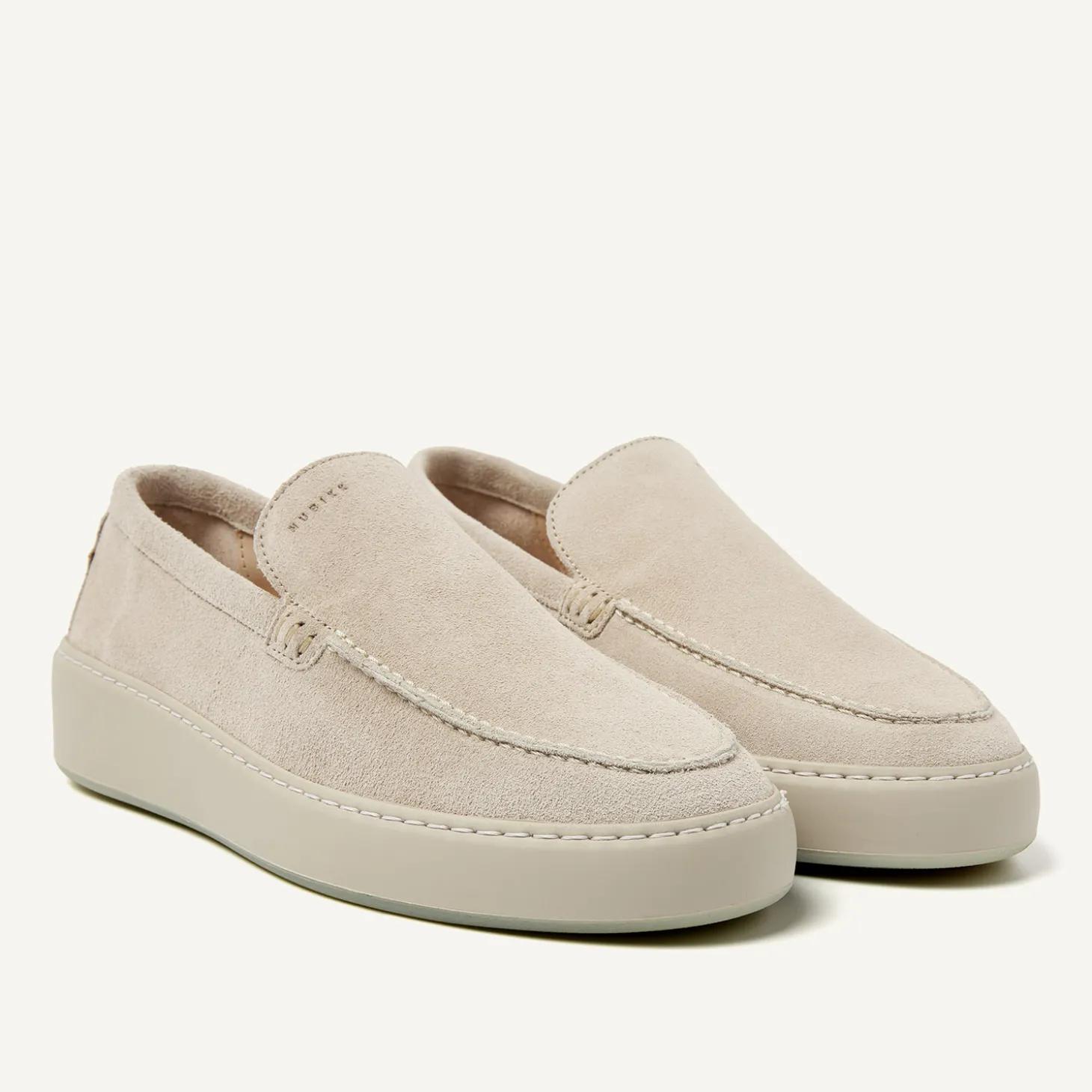 Jiro Mio Beige Suède Loafers Voor Heren