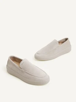 Jiro Mio Beige Suède Loafers Voor Heren